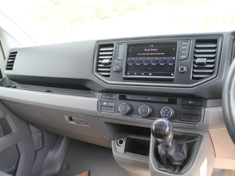 Volkswagen Crafter 2.0 TDI CR35 Trendline RWD LWB High Roof Euro 6 (s/s) 5dr 10