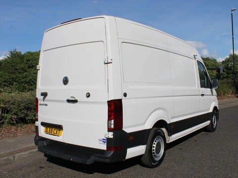 Volkswagen Crafter 2.0 TDI CR35 Trendline RWD MWB Euro 6 (s/s) 5dr 3