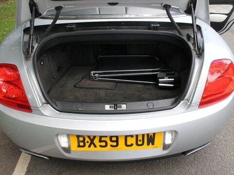 Bentley Continental 6.0 W12 GTC Speed Auto 4WD Euro 4 2dr 17