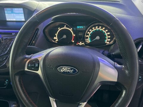 Ford Transit Courier 1.5 TDCi Sport L1 Euro 6 5dr 4