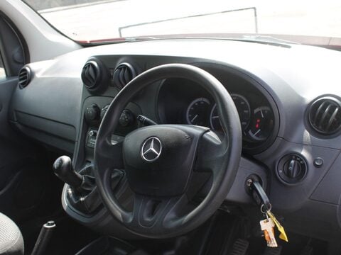 Mercedes-Benz Citan 1.5 109 CDI BlueEfficiency L1 Euro 5 (s/s) 4dr 30