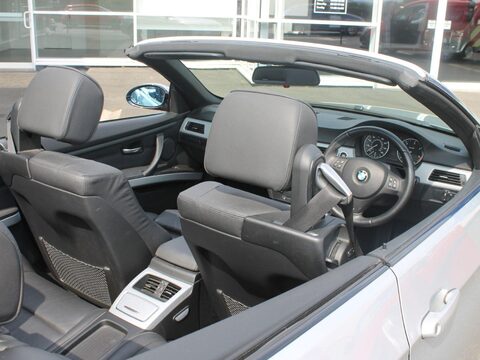 BMW 3 Series 2.0 320d M Sport Euro 4 2dr 9