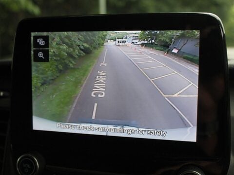 Ford Transit 2.0 350 EcoBlue Trend RWD L4 H3 Euro 6 (s/s) 5dr 26