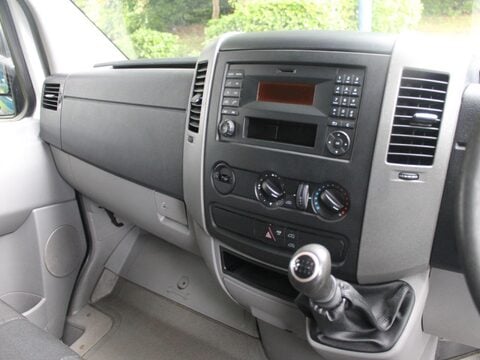 Mercedes-Benz Sprinter 2.1 313 CDi RWD L2 4dr 17
