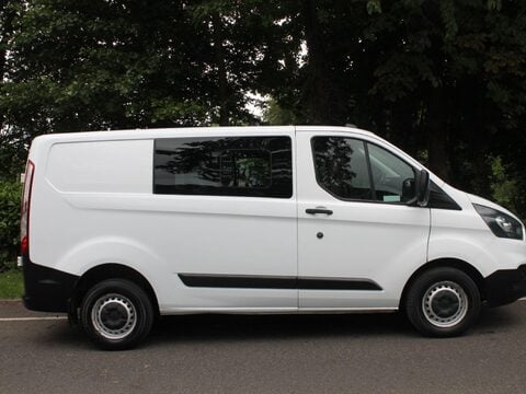 Ford Transit Custom 2.0 300 EcoBlue Leader Crew Van L1 H1 Euro 6 (s/s) 5dr 2