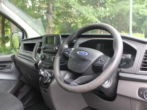 Ford Transit Custom 2.0 300 EcoBlue Leader Crew Van L1 H1 Euro 6 (s/s) 5dr 16