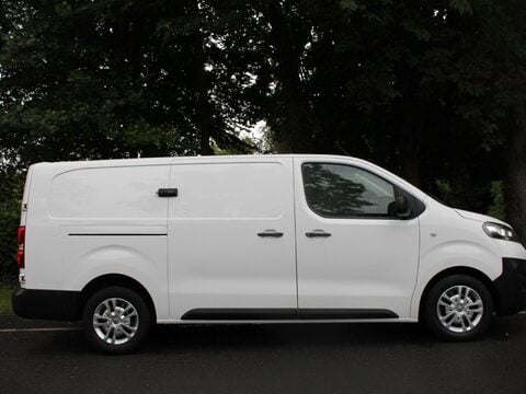 Vauxhall Vivaro 1.5 Turbo D 2900 Dynamic L2 H1 Euro 6 (s/s) 6dr 2