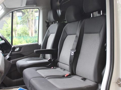 Volkswagen Crafter 2.0 TDI CR35 Trendline FWD LWB High Roof Euro 6 (s/s) 5dr 20