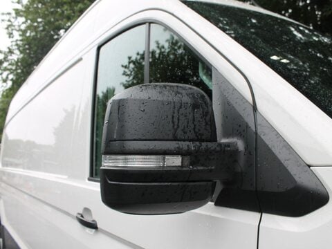 Volkswagen Crafter 2.0 TDI CR35 Trendline FWD LWB High Roof Euro 6 (s/s) 5dr 12