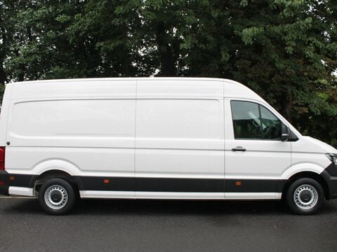 Volkswagen Crafter 2.0 TDI CR35 Trendline FWD LWB High Roof Euro 6 (s/s) 5dr 2