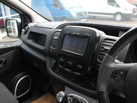 Vauxhall Vivaro 1.6 CDTi 2900 BiTurbo ecoTEC Limited Edition Nav L2 H1 Euro 6 (s/s) 5dr 29
