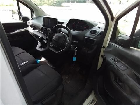 Peugeot Partner 1.5 BlueHDi 950 Professional Long Panel Van LWB Euro 6 (s/s) 6dr 11