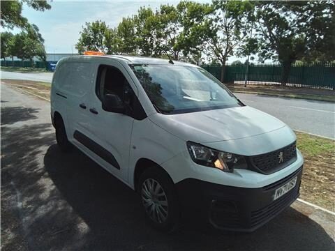 Peugeot Partner 1.5 BlueHDi 950 Professional Long Panel Van LWB Euro 6 (s/s) 6dr 1