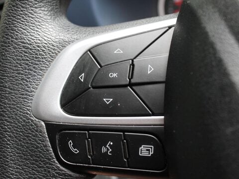 Iveco Daily 2.3D HPI 12V 35S 3520 MWB H1 Euro 6 (s/s) 5dr 22