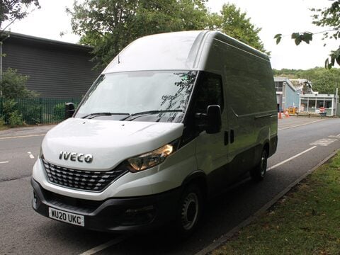 Iveco Daily 2.3D HPI 12V 35S 3520 MWB H1 Euro 6 (s/s) 5dr 10