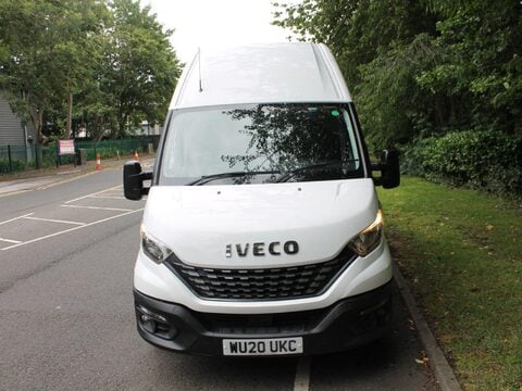 Iveco Daily 2.3D HPI 12V 35S 3520 MWB H1 Euro 6 (s/s) 5dr 12
