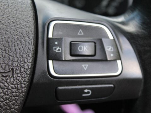 Volkswagen Golf 2.0 TDI BlueMotion Tech GT Euro 5 (s/s) 5dr 12