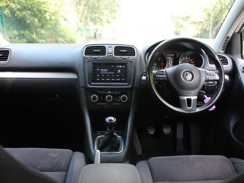 Volkswagen Golf 2.0 TDI BlueMotion Tech GT Euro 5 (s/s) 5dr 40