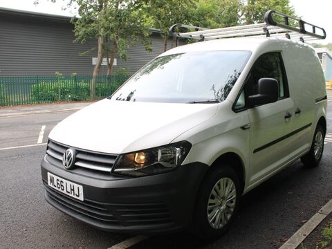 Volkswagen Caddy 1.0 TSI C20 BlueMotion Tech Startline SWB Euro 6 (s/s) 5dr 8
