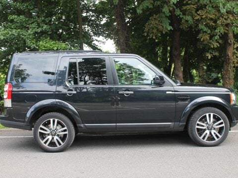 Land Rover Discovery 3.0 SD V6 HSE Auto 4WD Euro 5 5dr 2