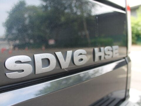 Land Rover Discovery 3.0 SD V6 HSE Auto 4WD Euro 5 5dr 13