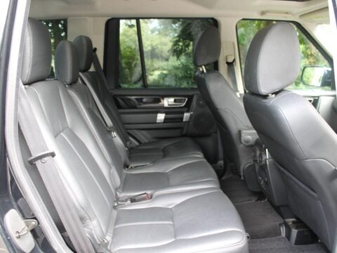 Land Rover Discovery 3.0 SD V6 HSE Auto 4WD Euro 5 5dr 21