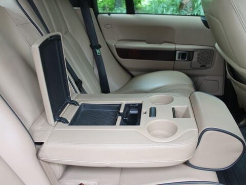 Land Rover Range Rover 4.4 TD V8 Vogue Auto 4WD Euro 5 5dr 16