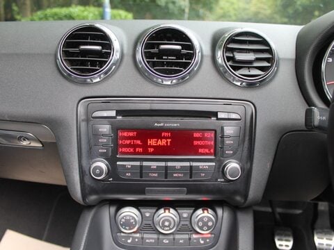 Audi TT 1.8 TFSI Sport Roadster Euro 5 2dr 27