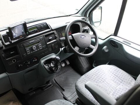 Ford Transit 2.4 TDCi 430 Duratorq RWD L4 H2 4dr 12