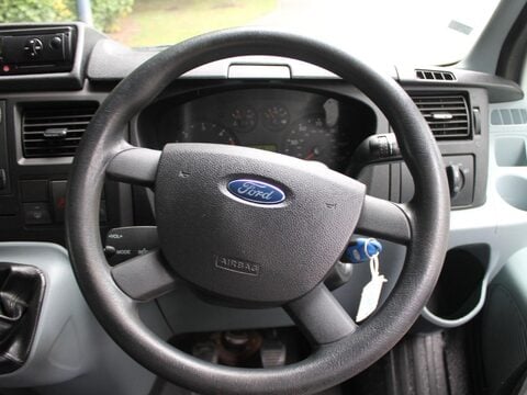 Ford Transit 2.4 TDCi 430 Duratorq RWD L4 H2 4dr 24