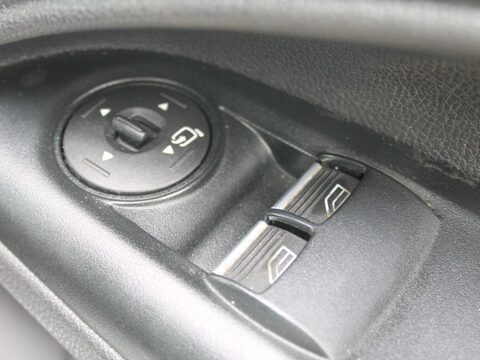 Ford Transit Connect 1.5 TDCi 200 Limited L1 H1 5dr 11
