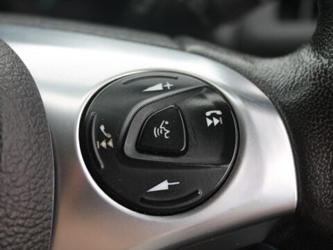 Ford Transit Connect 1.5 TDCi 200 Limited L1 H1 5dr 23