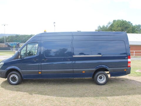 Mercedes-Benz Sprinter 2.1 516 CDi RWD L2 4dr 7
