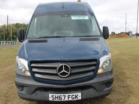 Mercedes-Benz Sprinter 2.1 516 CDi RWD L2 4dr 9