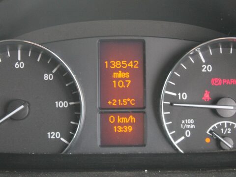Mercedes-Benz Sprinter 2.1 516 CDi RWD L2 4dr 20
