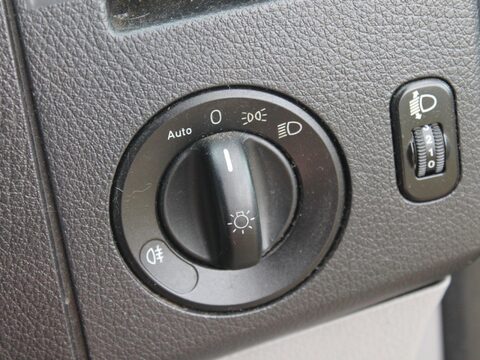 Mercedes-Benz Sprinter 2.1 516 CDi RWD L2 4dr 25