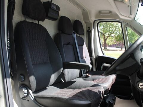 Citroen Relay 2.2 BlueHDi 35 Enterprise L2 High Roof Euro 6 (s/s) 5dr 10