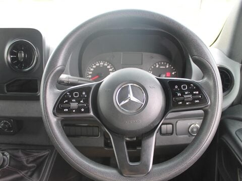 Mercedes-Benz Sprinter 2.1 314 CDI RWD L2 Euro 6 2dr 13