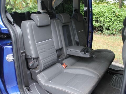 Ford Grand Tourneo Connect 1.6 TDCi Titanium Euro 5 5dr 13