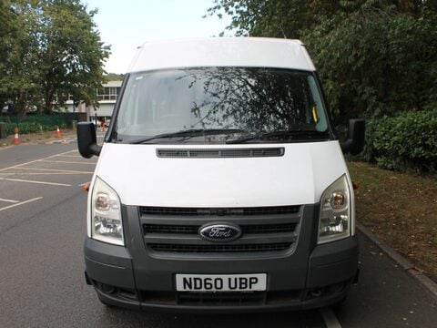 Ford Transit 2.4 TDCi 430 Duratorq RWD L4 H2 4dr 9