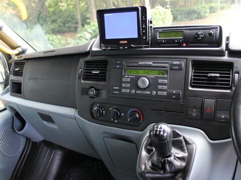 Ford Transit 2.4 TDCi 430 Duratorq RWD L4 H2 4dr 15