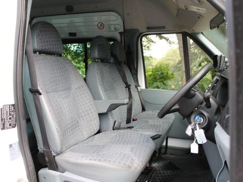 Ford Transit 2.4 TDCi 430 Duratorq RWD L4 H2 4dr 14