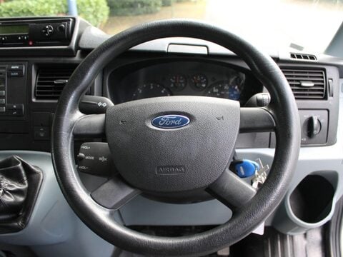 Ford Transit 2.4 TDCi 430 Duratorq RWD L4 H2 4dr 19