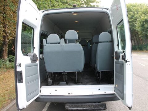 Ford Transit 2.4 TDCi 430 Duratorq RWD L4 H2 4dr 12