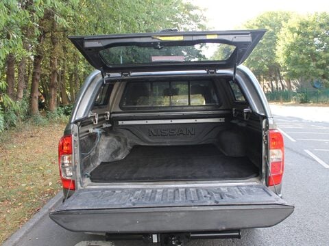 Nissan Navara 2.3 dCi Tekna 4WD Euro 6 (s/s) 4dr 12