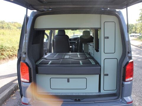 Volkswagen Transporter 2.0 TDI T28 Startline FWD SWB Euro 6 (s/s) 5dr 9