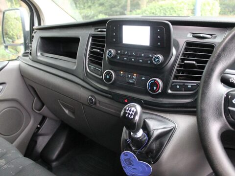 Ford Transit Custom 2.0 300 EcoBlue Leader Crew Van L1 H1 Euro 6 (s/s) 5dr 14