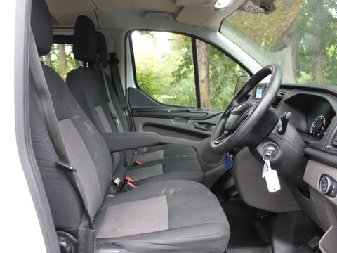 Ford Transit Custom 2.0 300 EcoBlue Leader Crew Van L1 H1 Euro 6 (s/s) 5dr 13