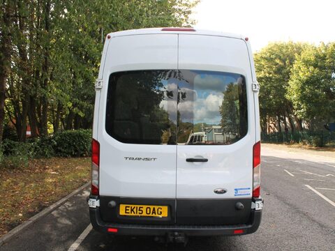 Ford Transit 2.2 TDCi 460 HDT L4 H3 4dr (18 seats) 4