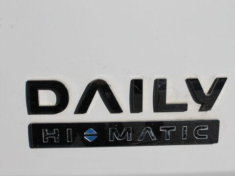 Iveco Daily 2.3D HPI 14V Business 35S 3520L MWB H3 Euro 6 (s/s) 5dr 14